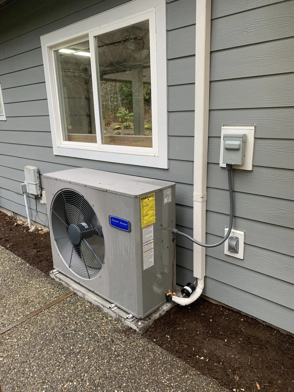 High-efficiency American Standard heat pump installed by Innovative Air in the Greater Seattle area